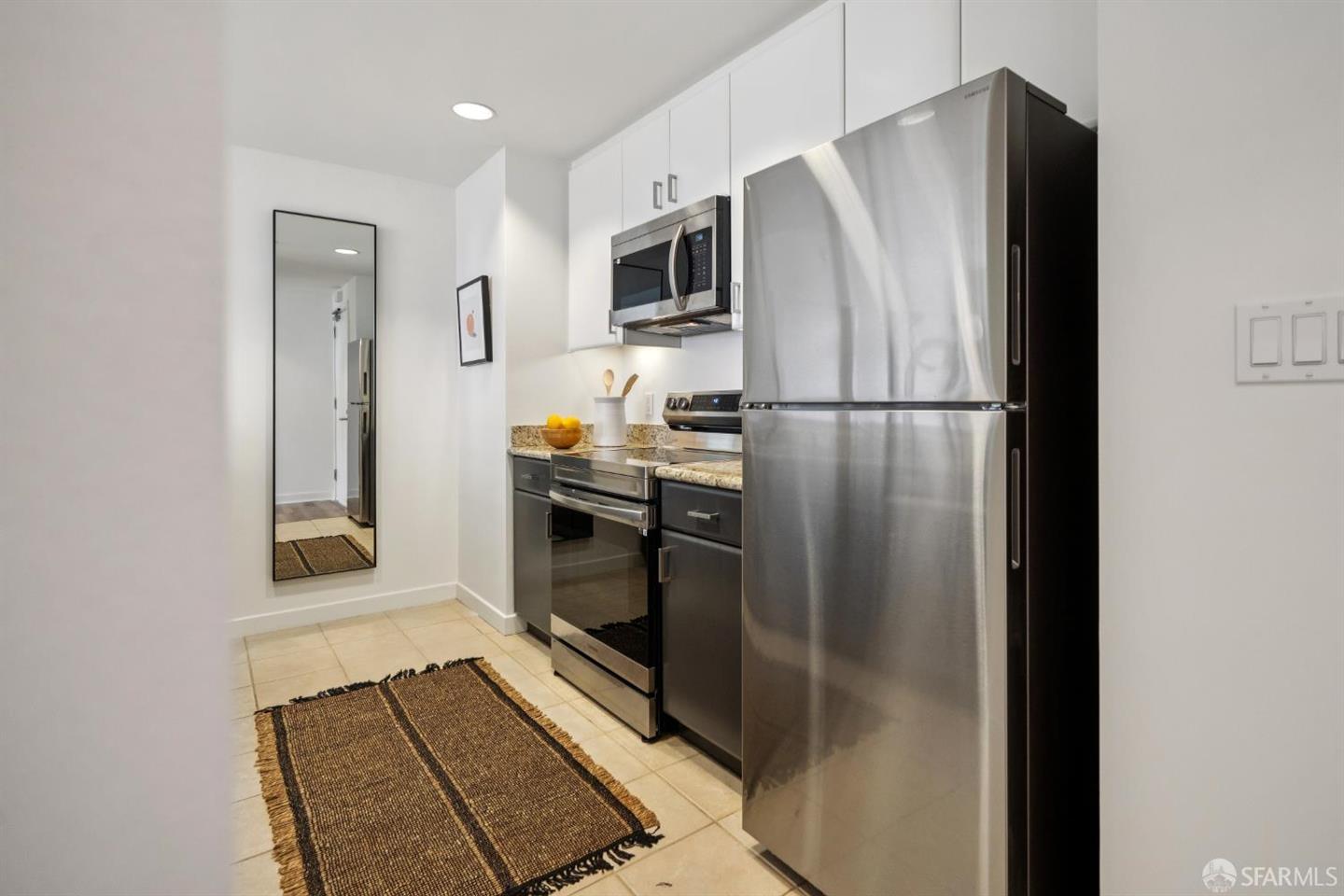 260 King Street #679 — photo 9