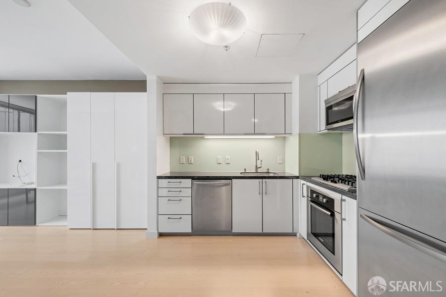 338 Spear Street #8G — photo 7