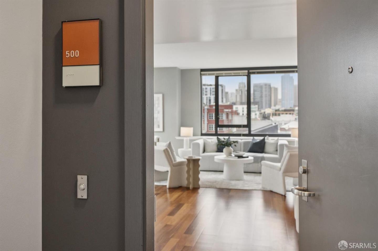 250 King Street #500 — photo 2