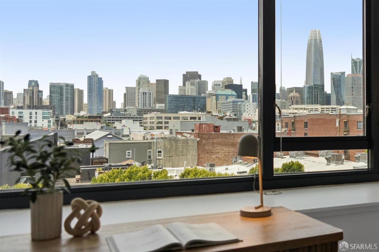 250 King Street #500 — photo 14