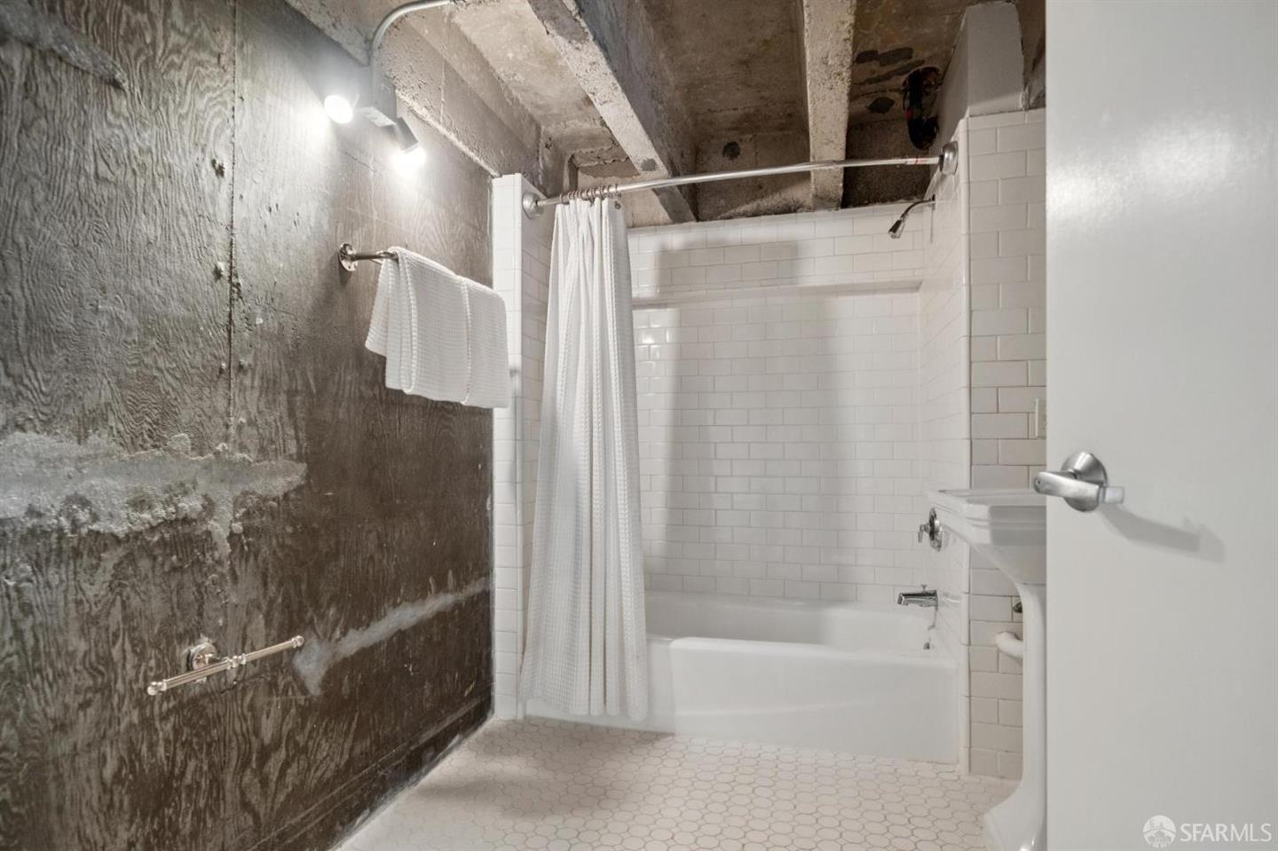 73 Sumner Street #101 — photo 27