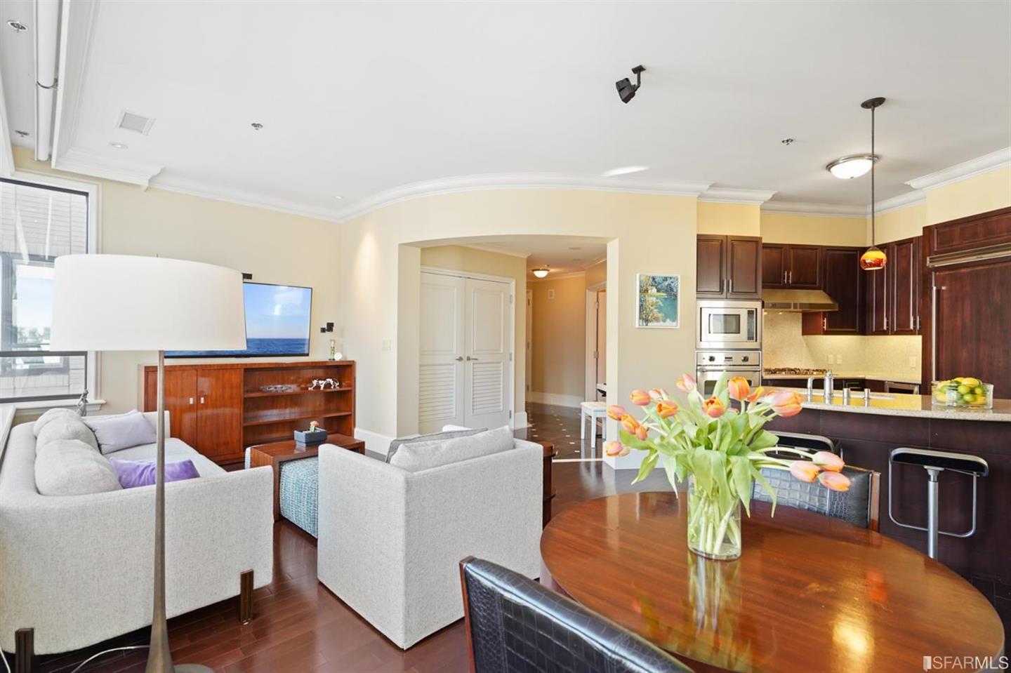 690 Market Street #1605 — photo 4