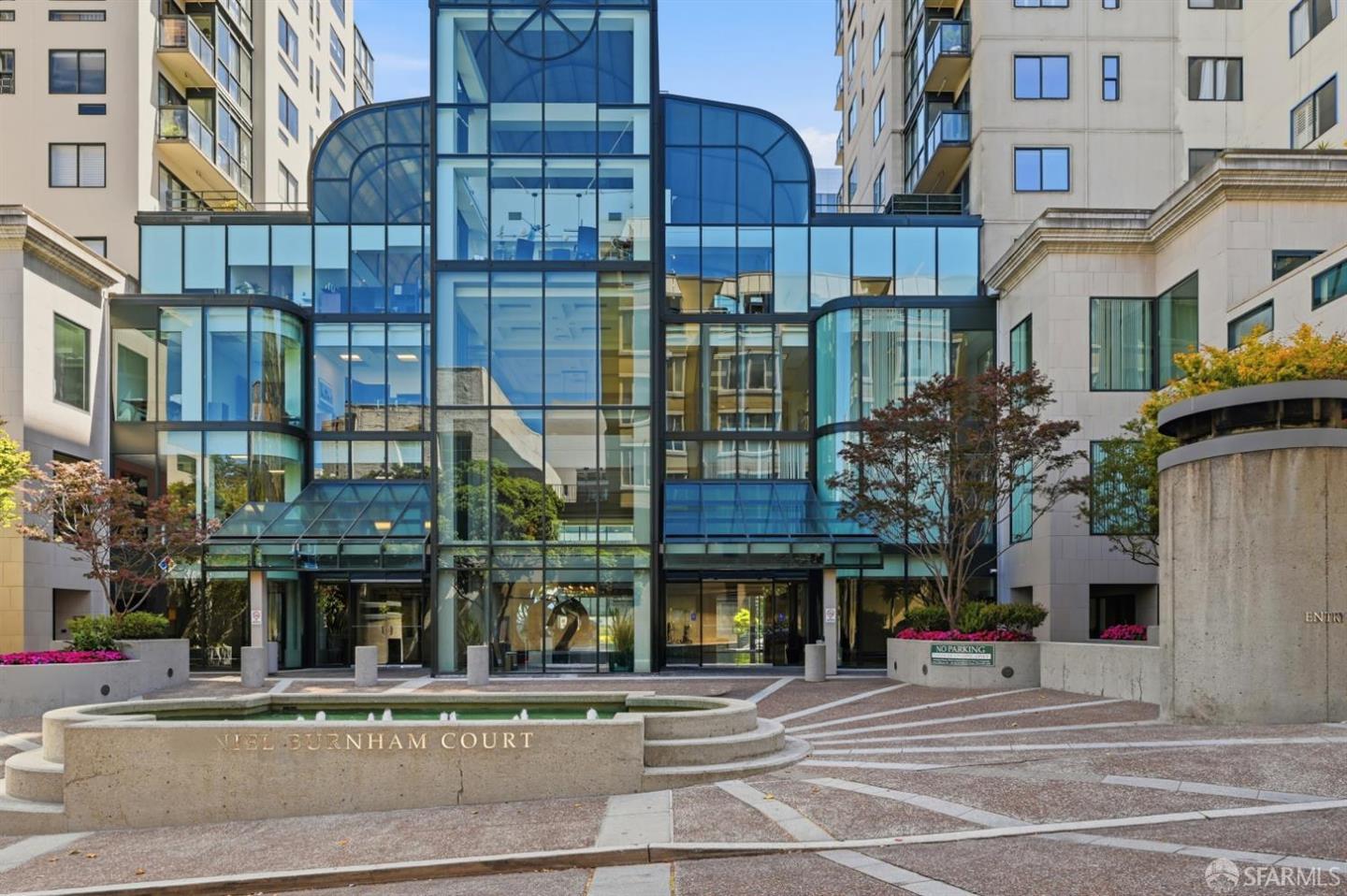 1 Daniel Burnham Court #315