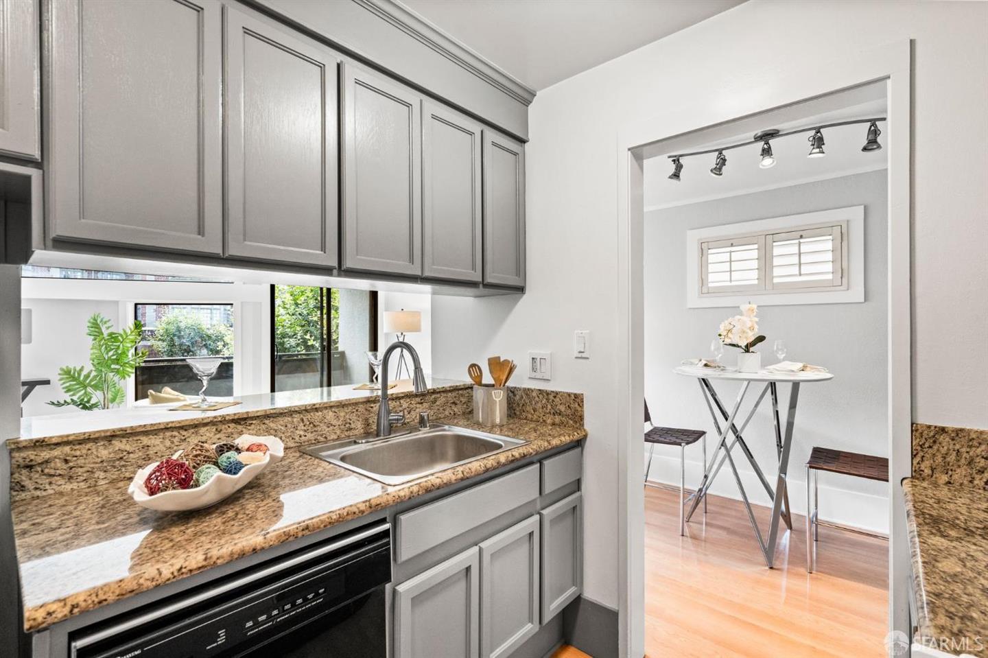 1818 Broadway Street #201 — photo 12