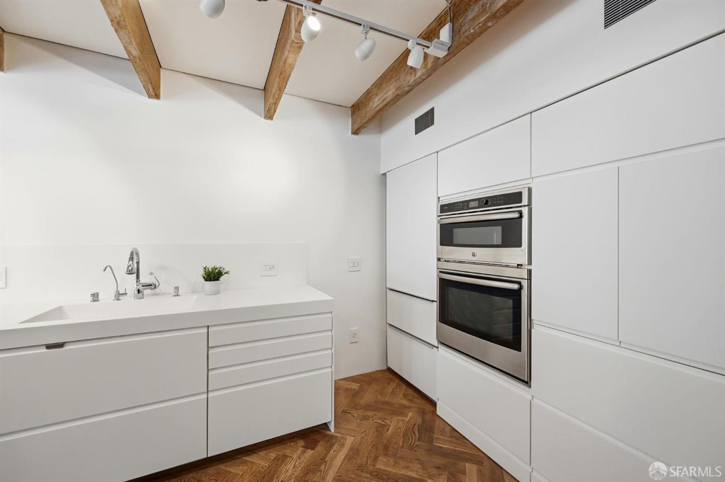 650 Delancey Street #203 — photo 11