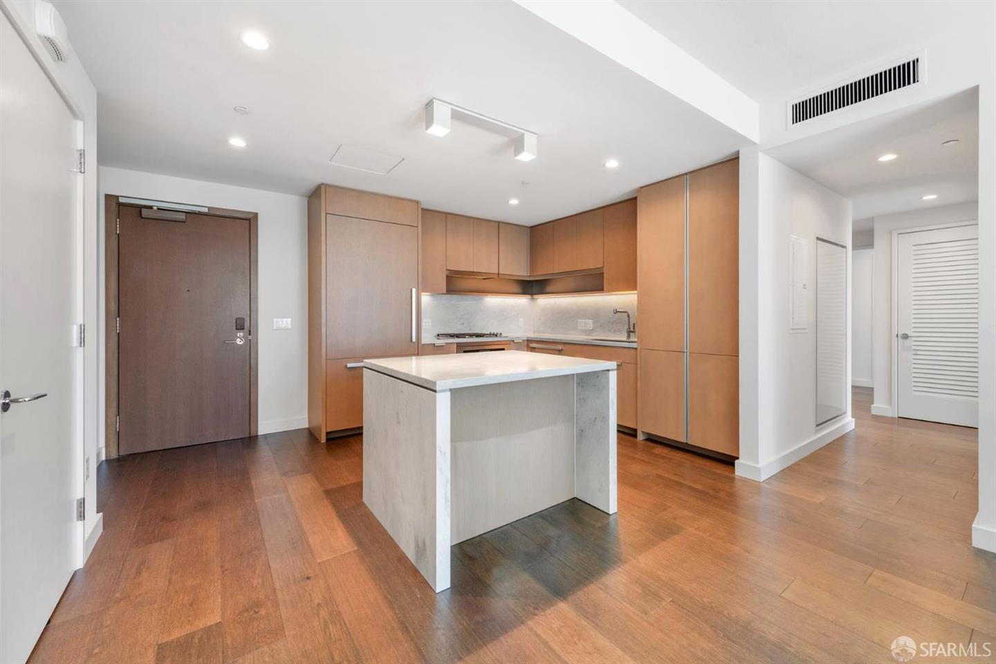 488 Folsom Street #4406 — photo 8