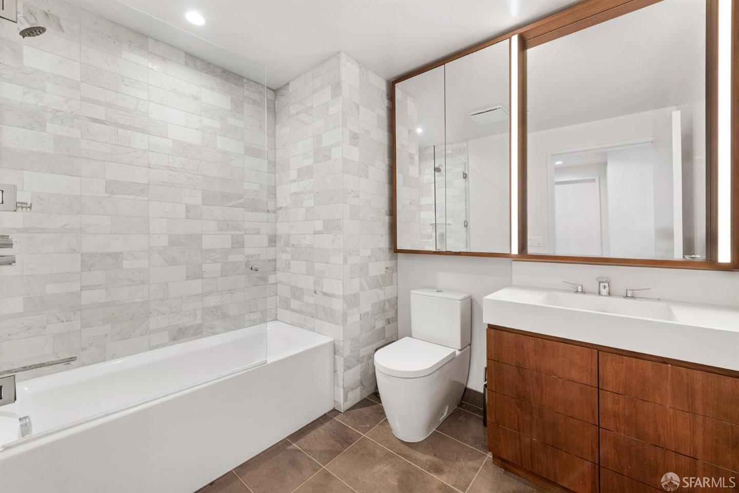 488 Folsom Street #4406 — photo 15