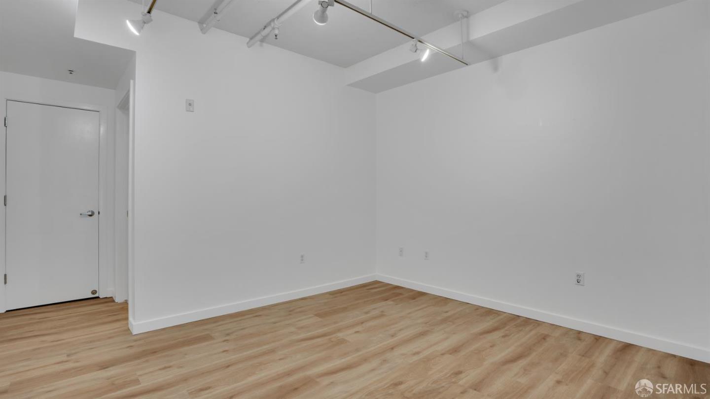 301 Bryant Street #D11 — photo 17