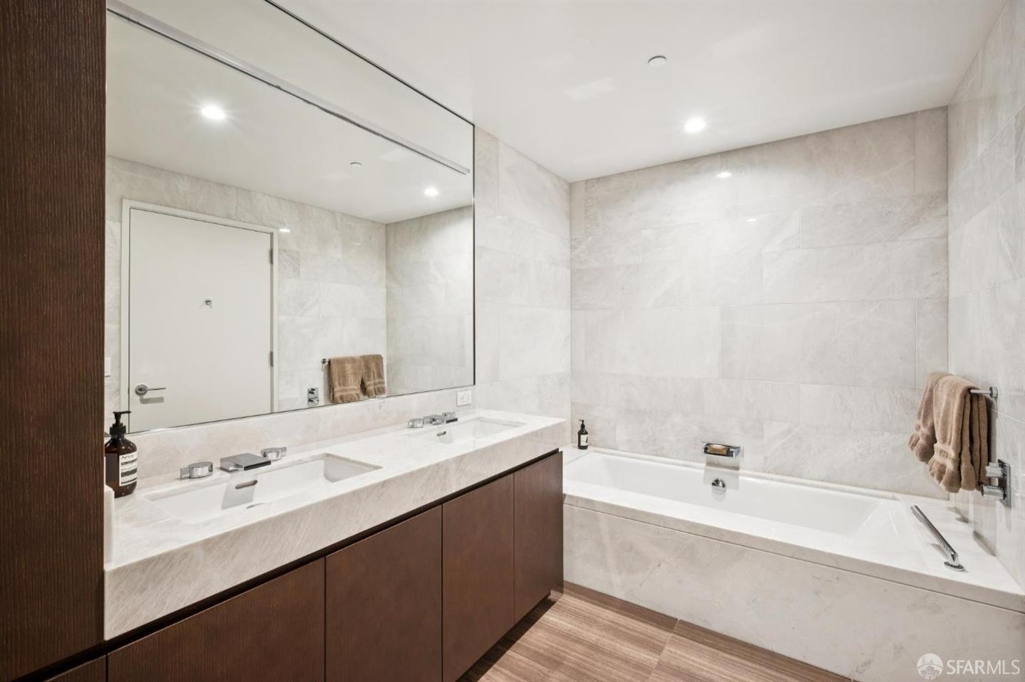 488 Folsom Street #4901 — photo 13