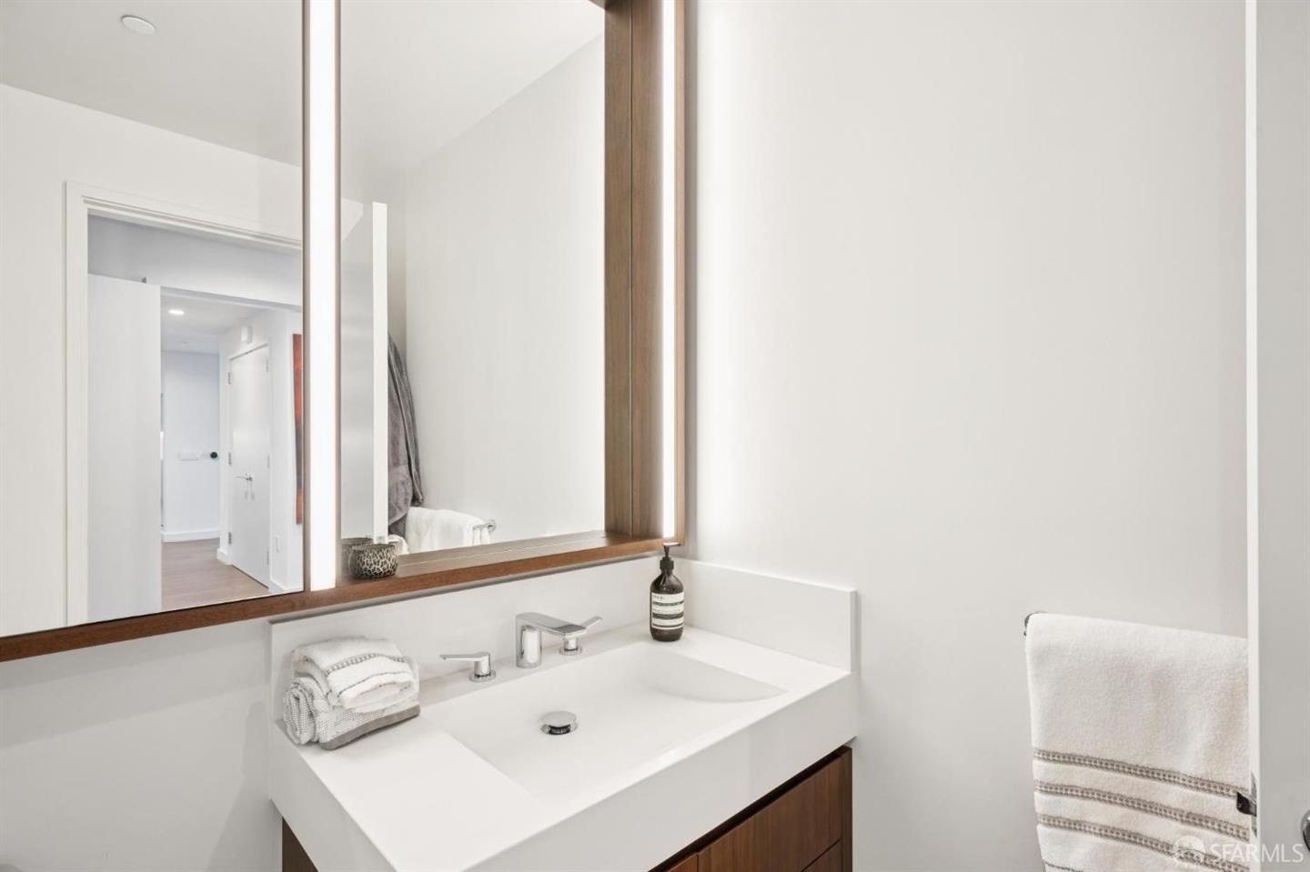 488 Folsom Street #4901 — photo 16