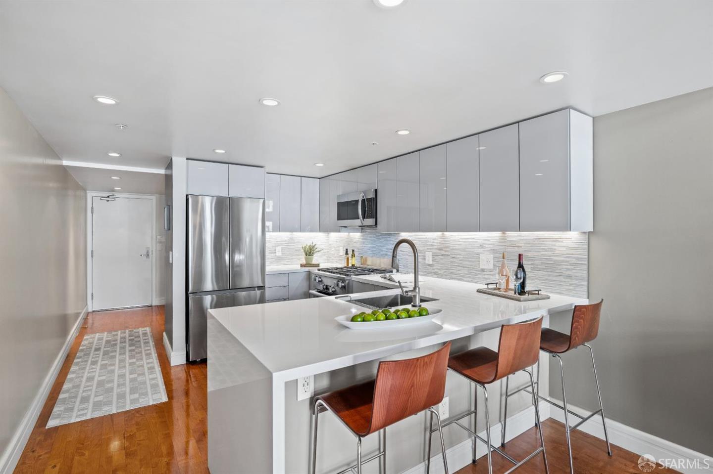 545 Leavenworth Street #6 — photo 9