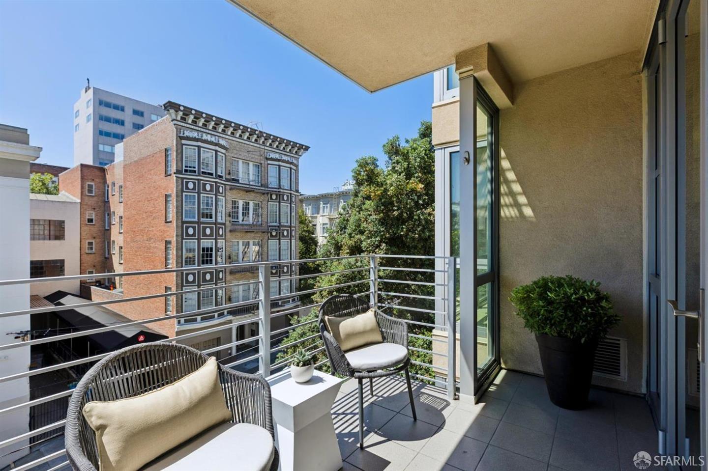 1840 Washington Street #403