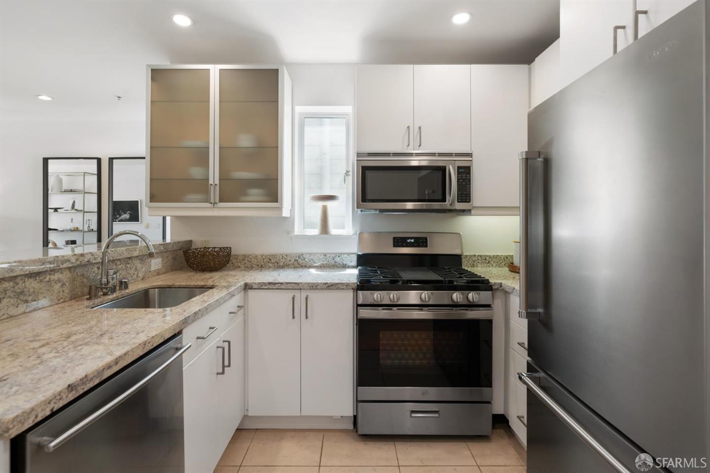 2315 Van Ness Avenue #3 — photo 7