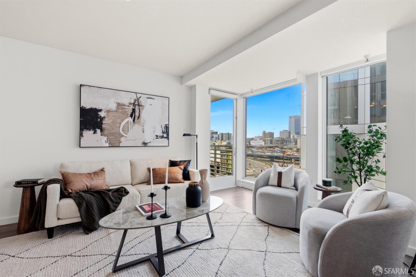 555 4th Street #731
