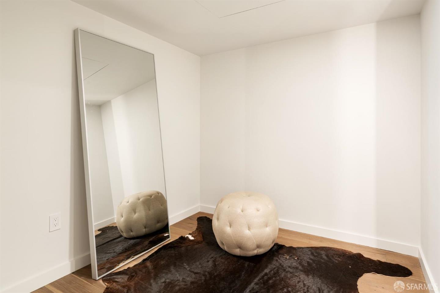2525 Van Ness Avenue #502 — photo 17