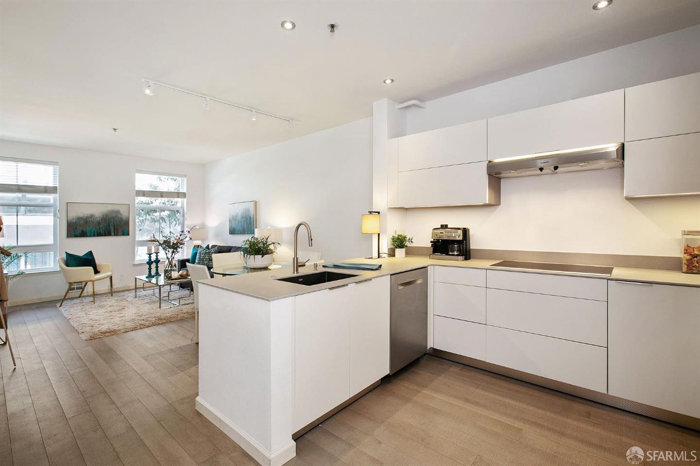 821 Folsom Street #201
