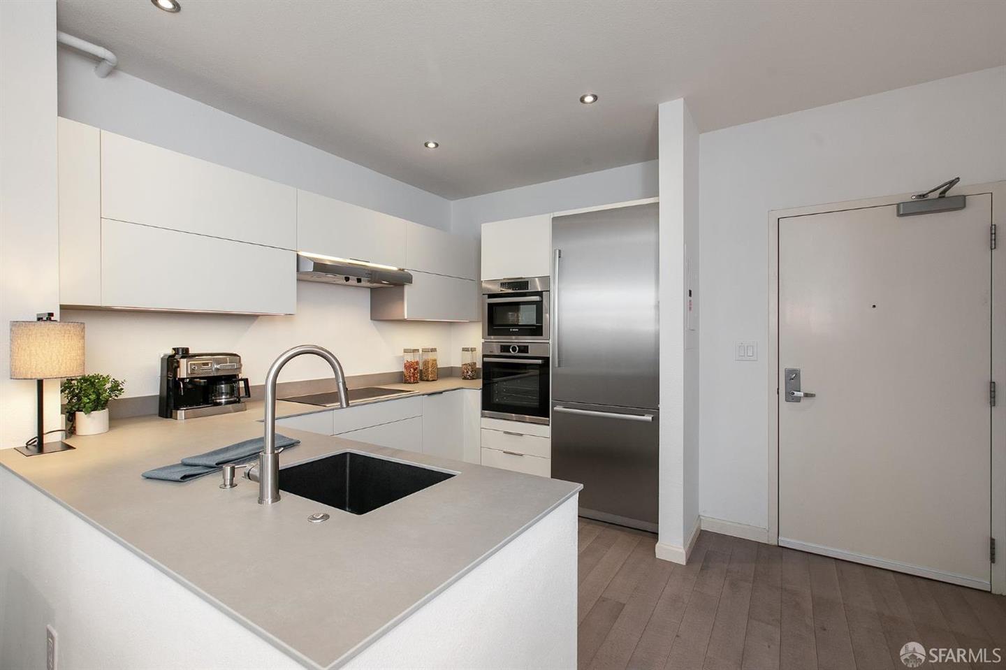 821 Folsom Street #201 — photo 8