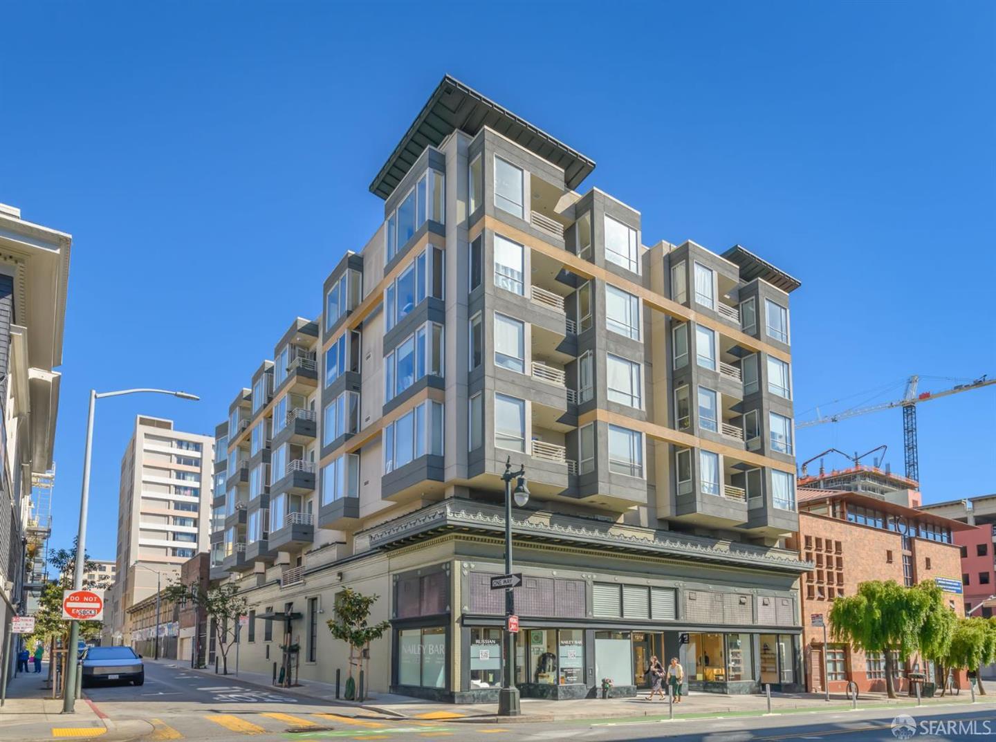 81 Frank Norris Street #406