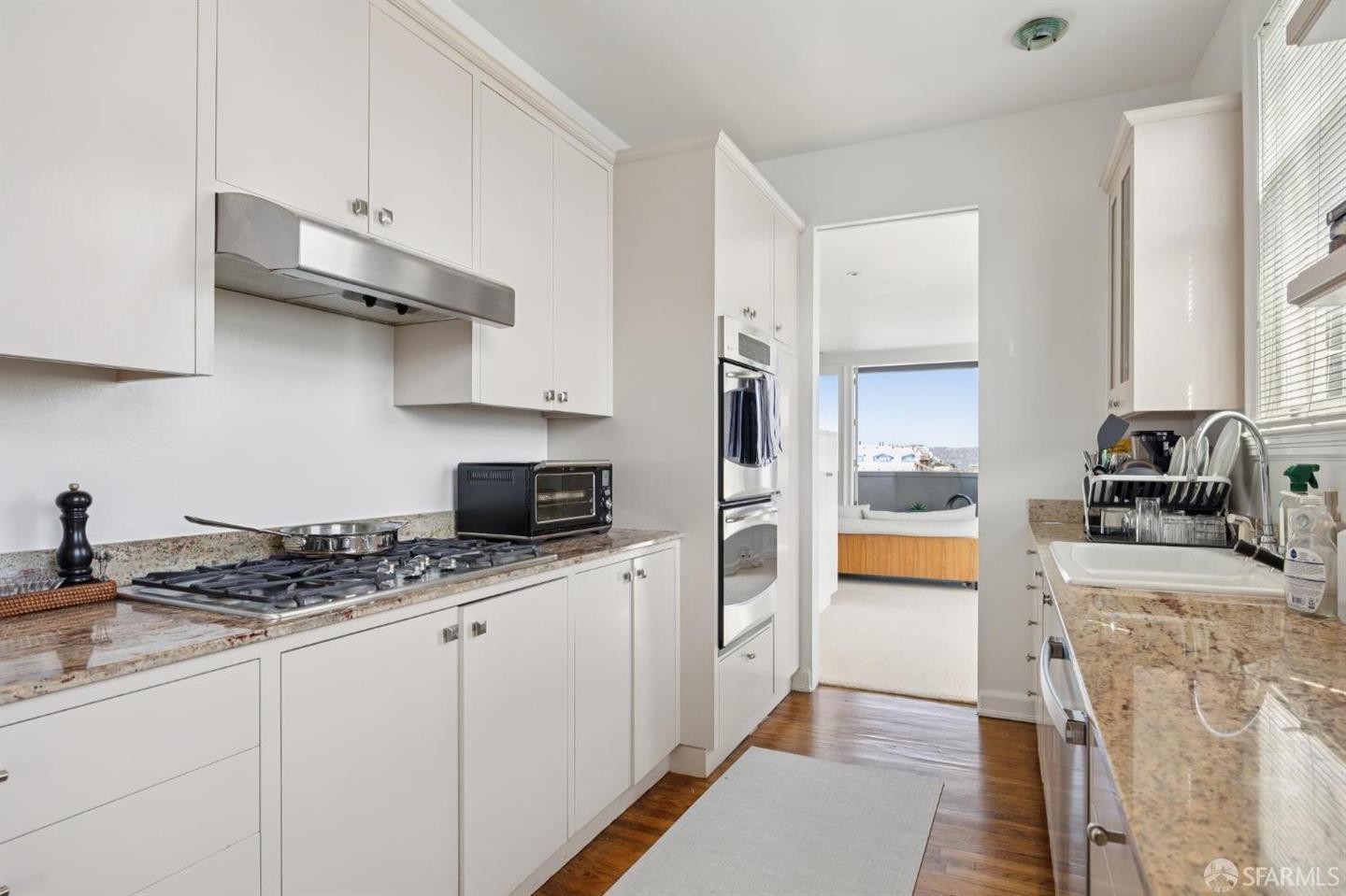 2801 Octavia Street #4 — photo 9