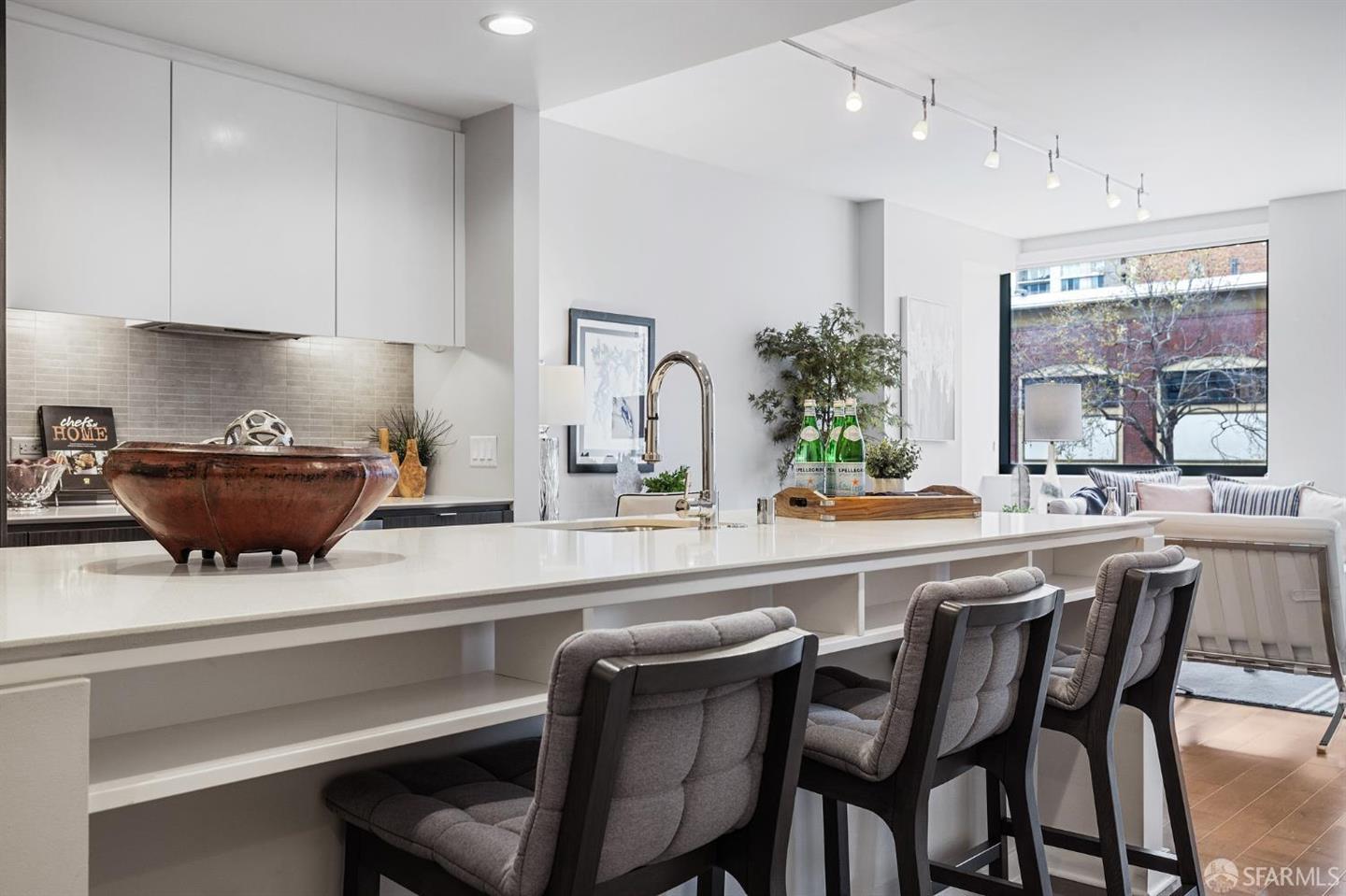 1788 Clay Street #205 — photo 3