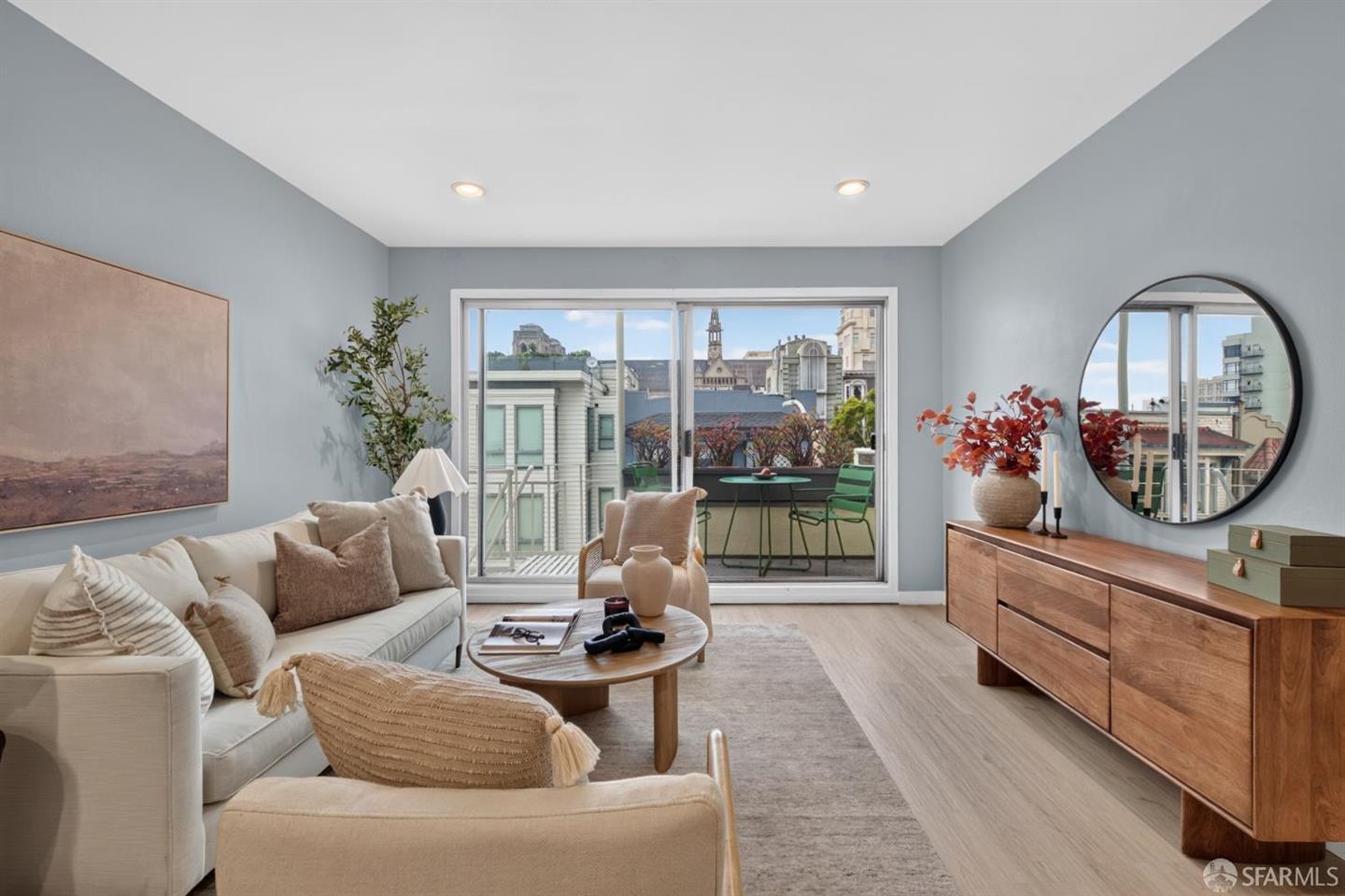 1260 Clay Street #302 — photo 3