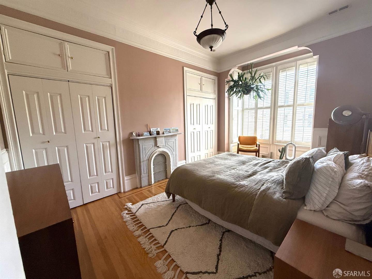 424 Waller Street — photo 8