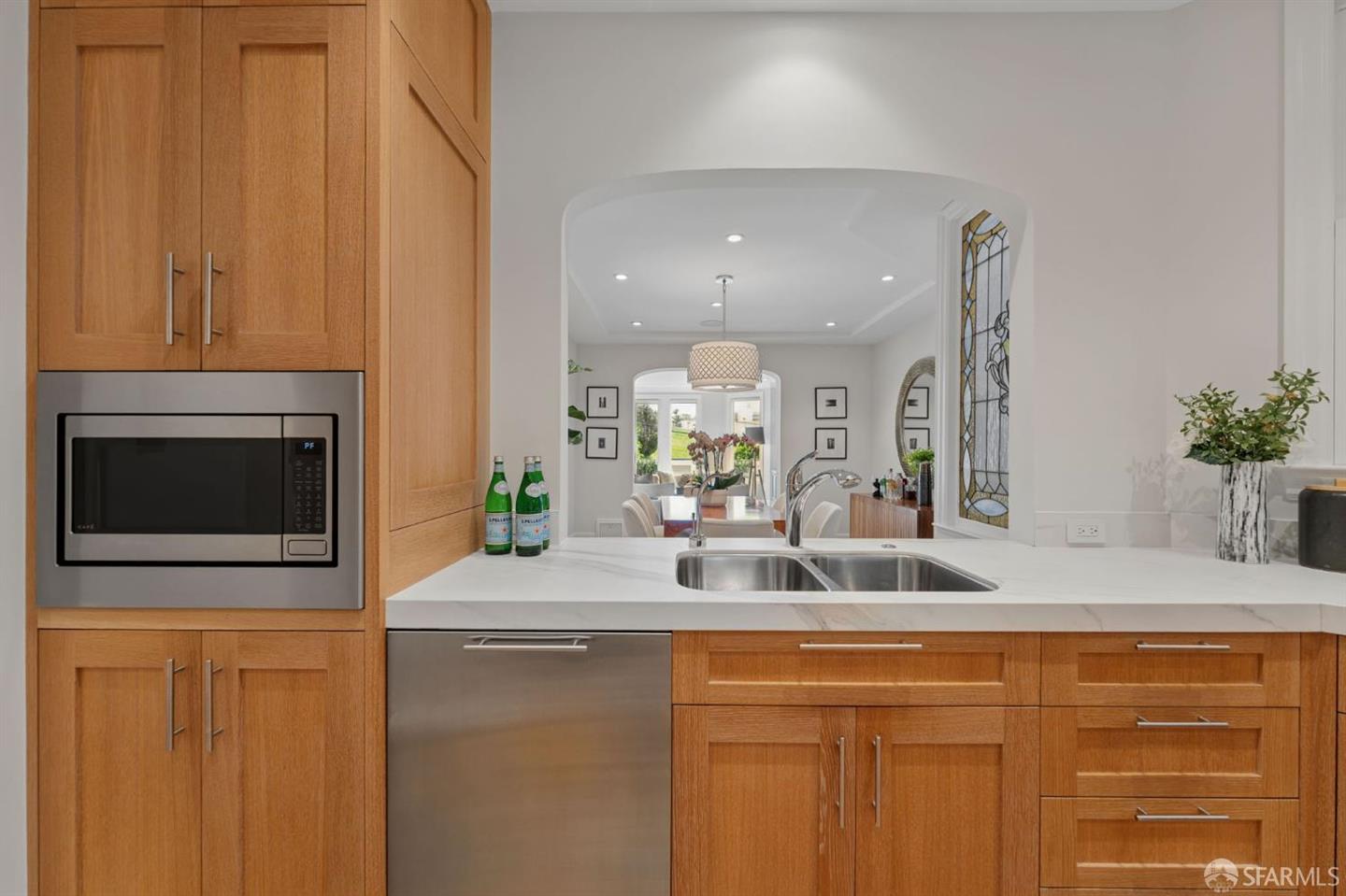 2211 Scott Street — photo 16