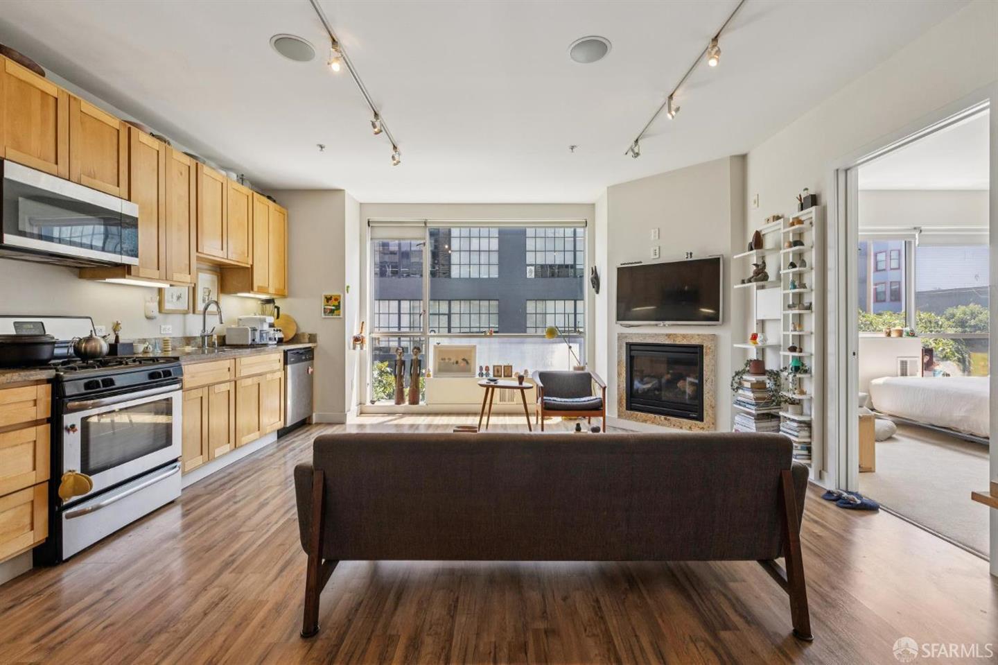788 Minna Street #203