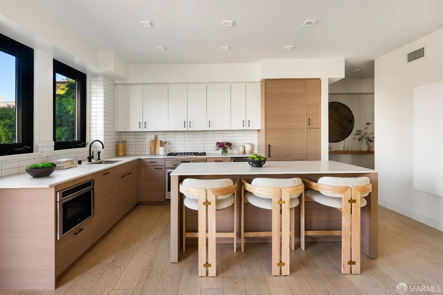 1598 Bay Street #206 — photo 5