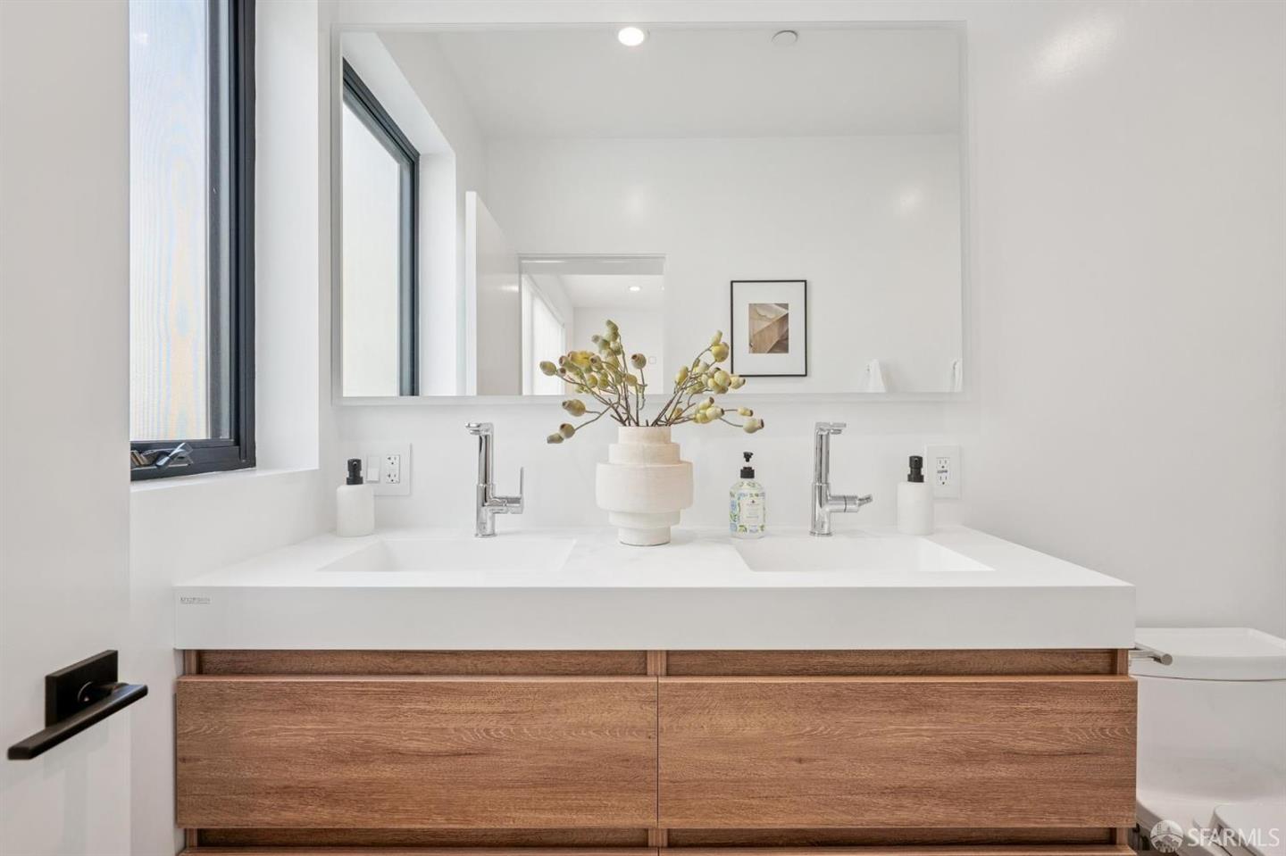 756 Chestnut Street — photo 31