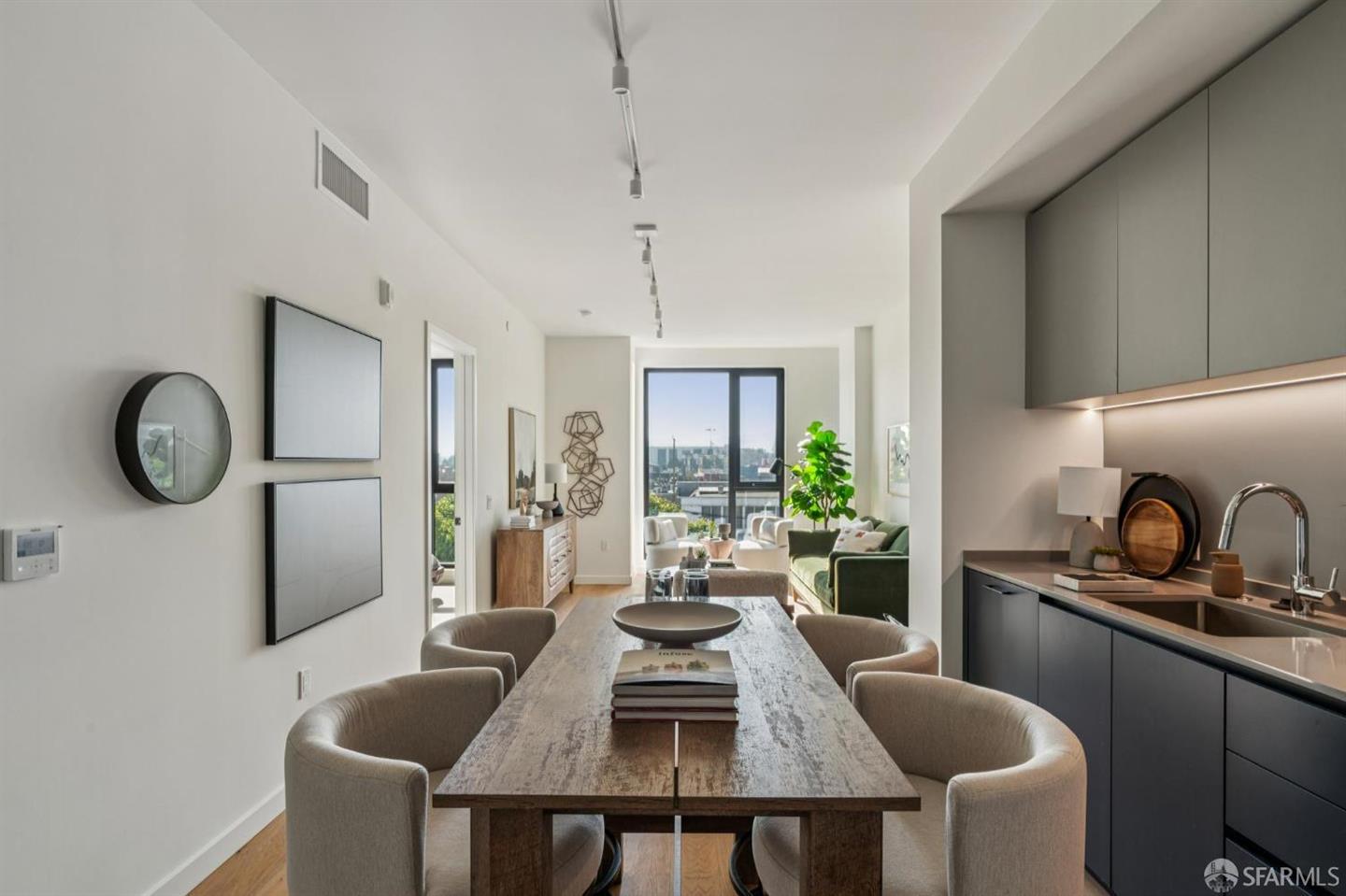 988 Harrison Street #WE5 — photo 2