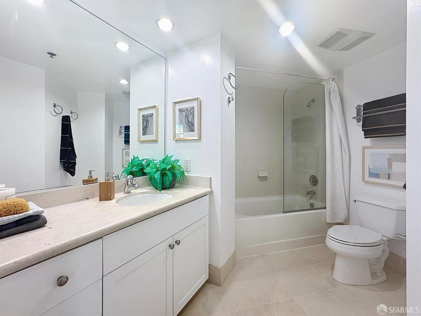 1800 Washington Street #816 — photo 17