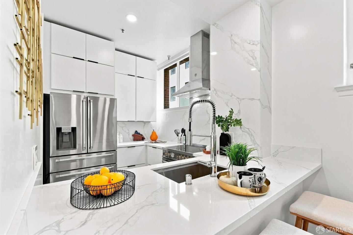 201 Sansome Street #401 — photo 11