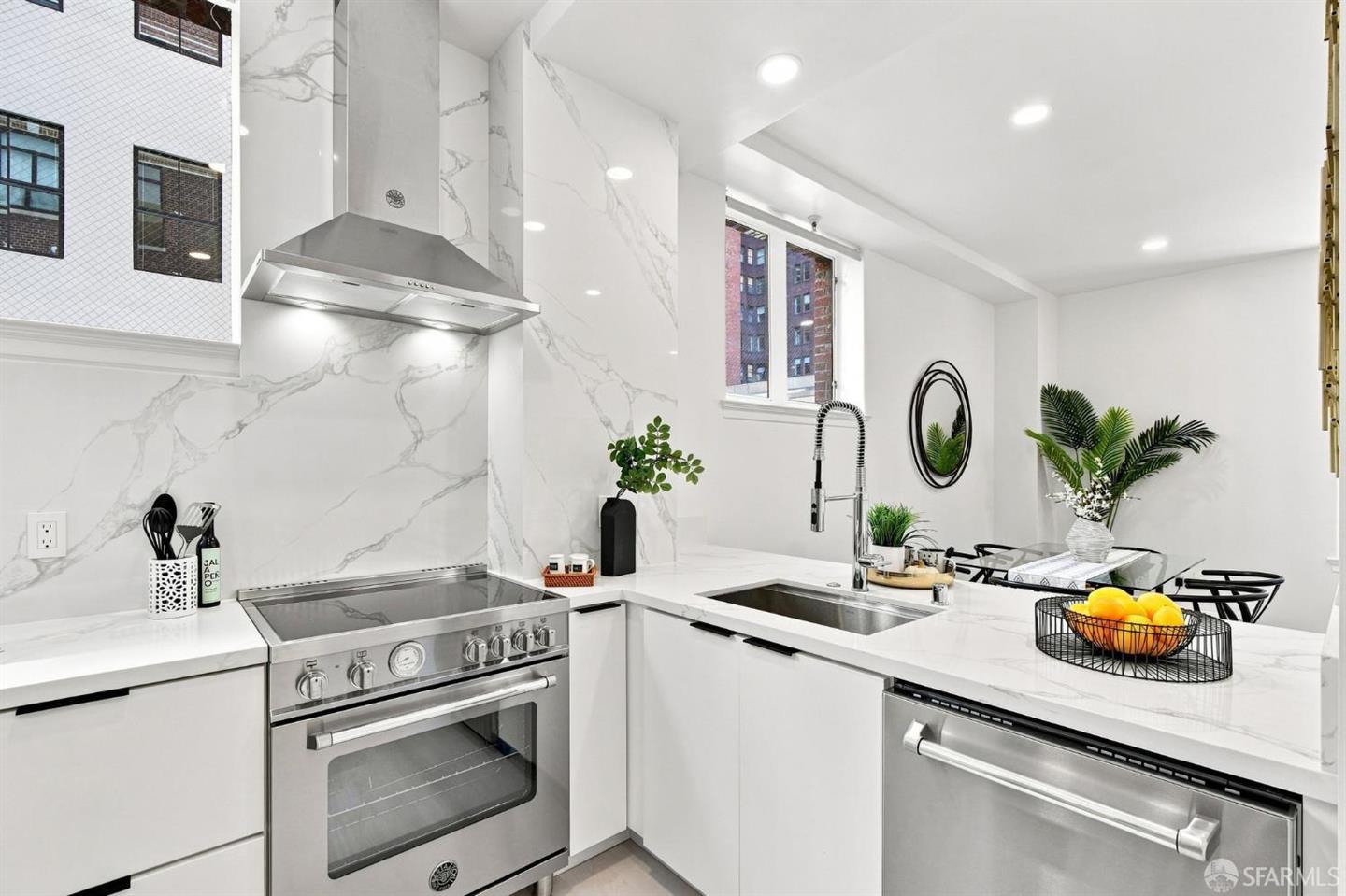 201 Sansome Street #401 — photo 14