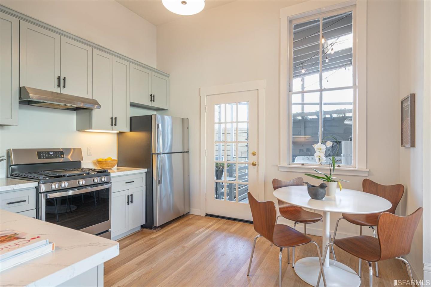 400 Oak Street #6 — photo 10