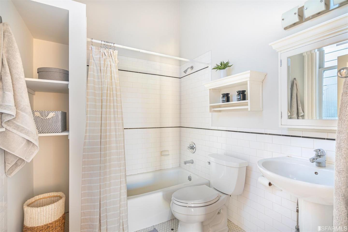 400 Oak Street #6 — photo 17